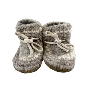 Padraig Cottage Slippers in Gray & Cream Stripe